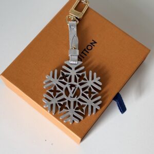 Louis Vuitton Charm Ski Collection Snowflake