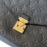 Louis Vuitton Pochette Métis Empreinte Noir - Image 5