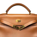 Hermes Gold Courchevel Kelly Sellier 32 Gold Hardware - Image 3